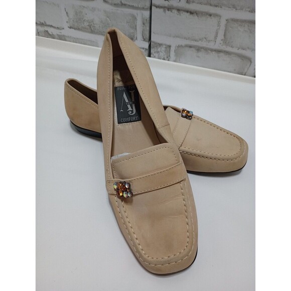 AJ VALENCI Women's Rhinestone  Leather Loafers Flats Shoes Size 8.5 W - Picture 1 of 10